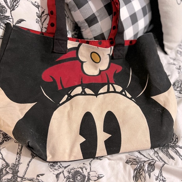 Disney Handbags - 💕🌼 Disney Mickey & Minnie Mouse One Size Canvas Tote Shoulder Bag Black